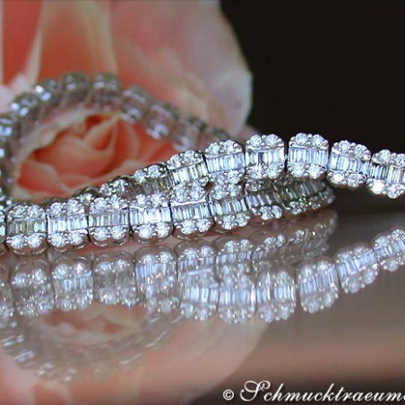Hochwertiger Schmuck für Damen - online kaufen auf Schmucktraeume.com 