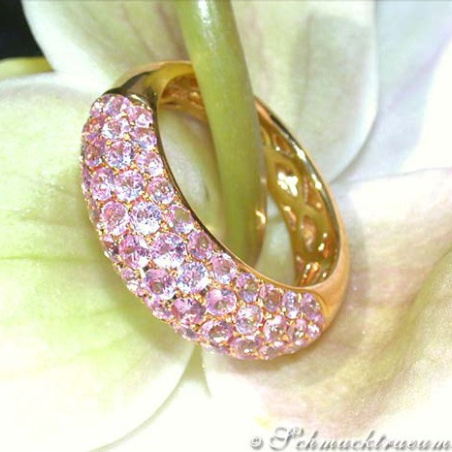 Rosa Saphir Pavé Ring in Gelbgold 585