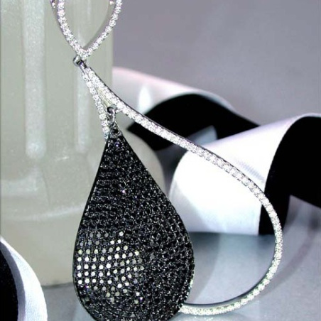 Exquisite Black & White Diamond Necklace