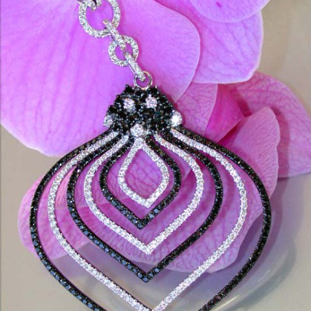 Impressive Black & White Diamond Necklace