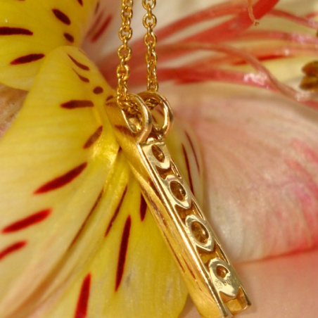 Elegant Diamond Solitaire Pendant on Chain