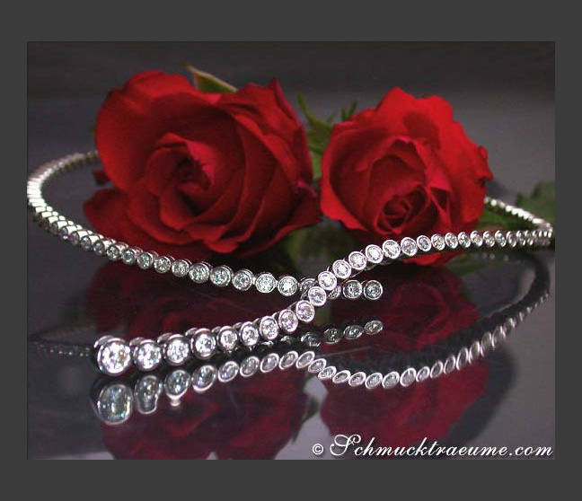 Exquisite Diamond Y-Necklace