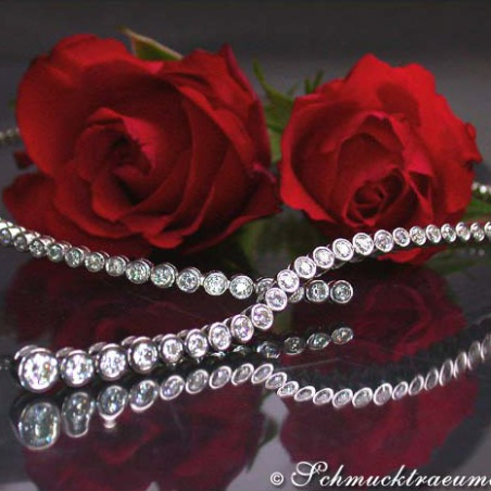 Exquisite Diamond Y-Necklace