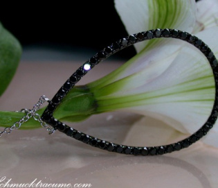 Pretty Black Diamond Pear Necklace