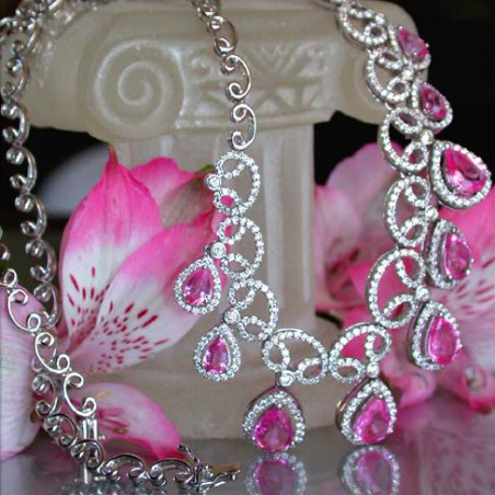 Pink Saphir Collier mit Brillanten