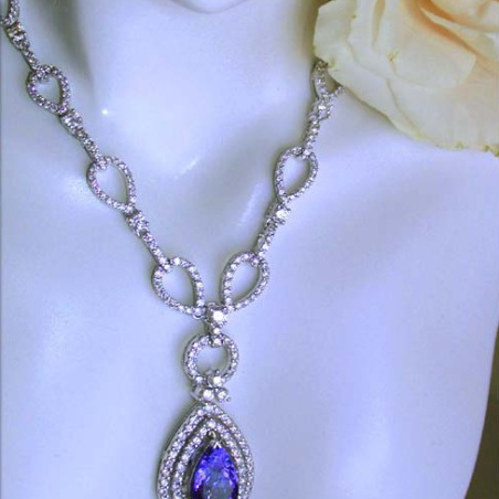 Beautiful Tanzanite Necklace with Diamonds