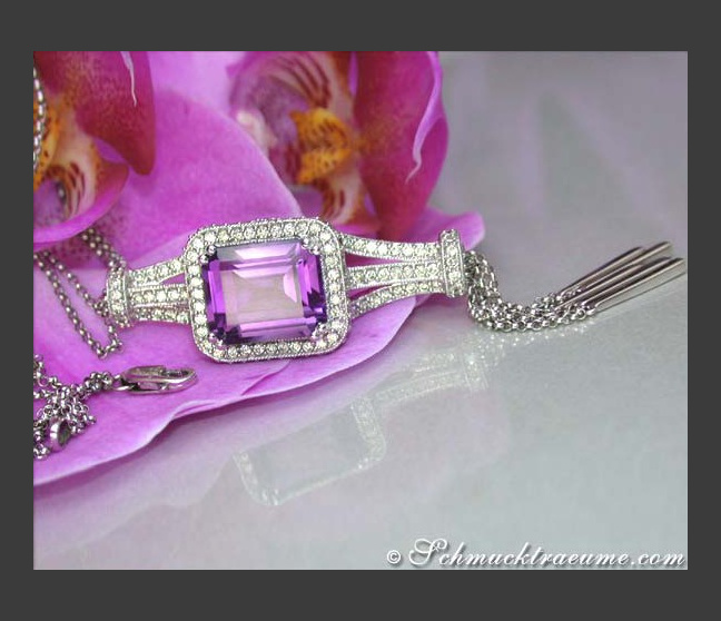 Superb Amethyst Necklace with Diamonds Superb Amethyst Necklace with Diamonds