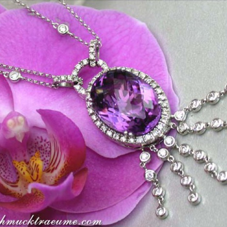 Wonderful Amethyst Necklace with Diamonds