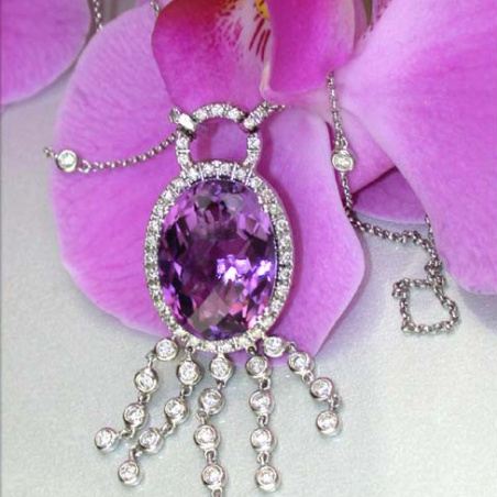 Wonderful Amethyst Necklace with Diamonds