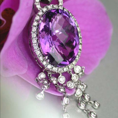 Wonderful Amethyst Necklace with Diamonds