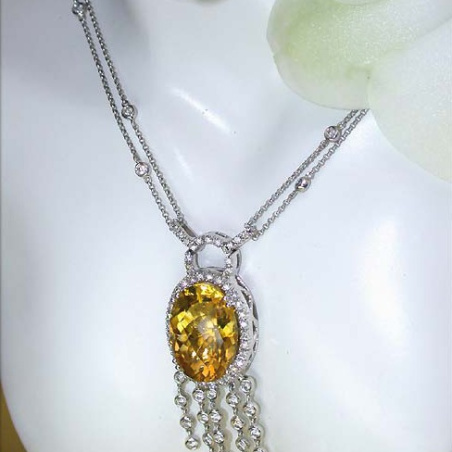 Splendid Citrine Necklace with Diamonds