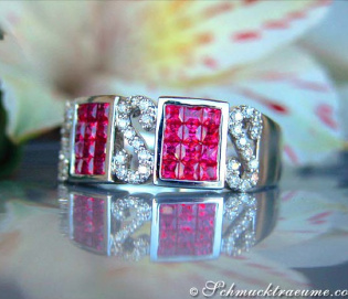Attractive Ruby Diamond Ring