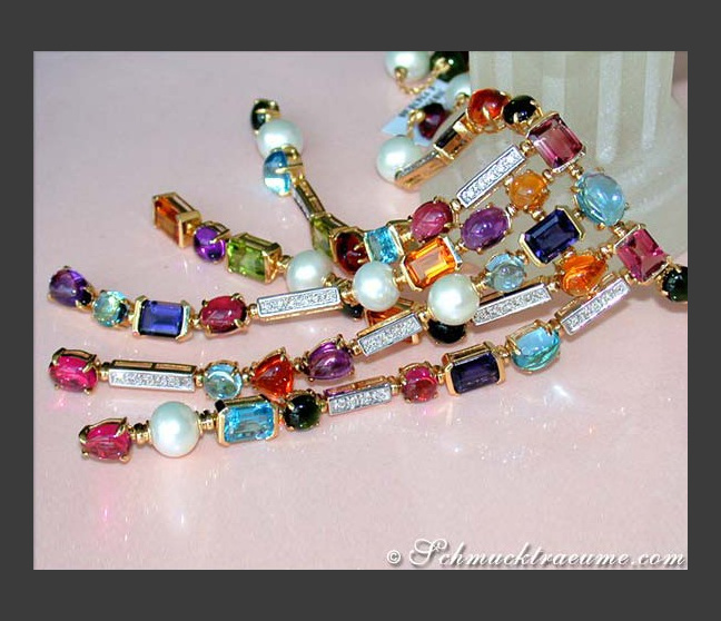 Tremendous Multicolor Gemstone Necklace with Diamonds & Pearls Tremendous Multicolor Gemstone Necklace with Diamonds & Pearls