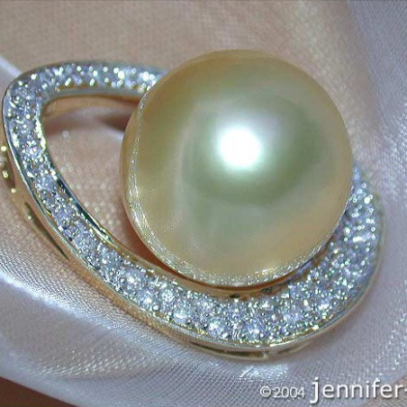 Golden Southsea Pearl Pendant with Diamonds (Mikimoto Design)