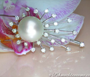 Opulent Southsea Pearl Pendant / Brooch with Diamonds
