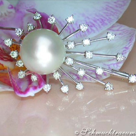 Opulent Southsea Pearl Pendant / Brooch with Diamonds