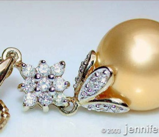 Golden Southsea Pearl Diamond Pendant