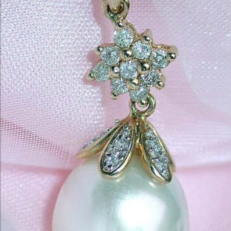 Timeless Southsea Pearl Diamond Pendant