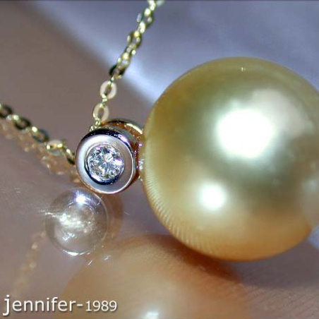 Timeless Golden Southsea Pearl Pendant incl. Chain