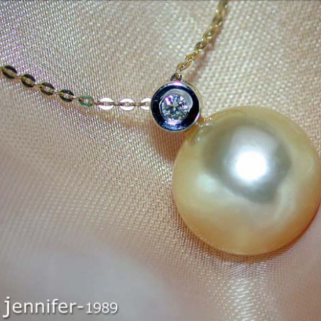 Timeless Golden Southsea Pearl Pendant incl. Chain