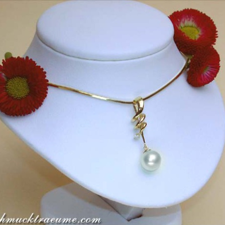 Interesting Southsea Pearl Pendant