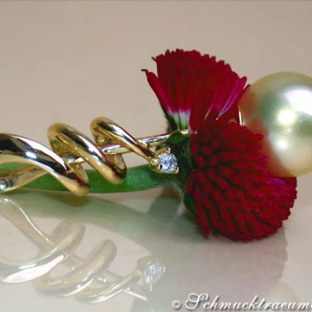 Enchanting Southsea Pearl Diamond Pendant