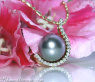 Elegant Tahitian Pearl Pendant with Diamonds in Yellow gold