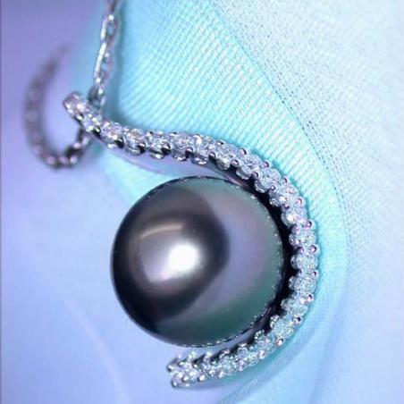 Tahitiperle Anhänger mit Brillanten