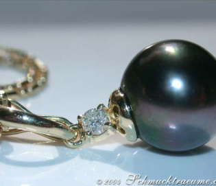 Pretty Tahitian Pearl Diamond Pendant