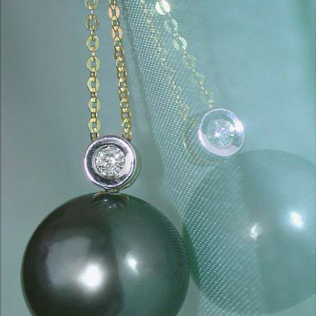 Tahitiperle Brillant Anhänger mit Kette in Gelbgold 585