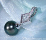 Picture perfect Tahitian Pearl Pendant with Diamonds