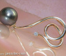 Beautiful Tahitian Pearl Diamond Pendant in Yellow gold 14k