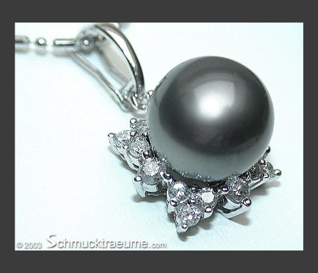 Elegant Star Design Tahitian Pearl Pendant