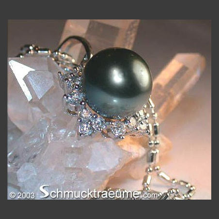 Elegant Star Design Tahitian Pearl Pendant
