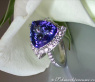 Attractive Tanzanite Ring with Diamonds