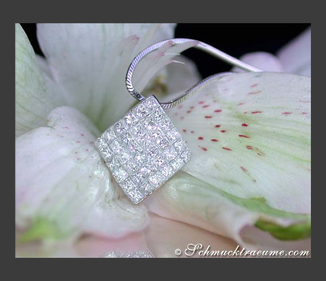 Timeless Princess Diamond Pendant Timeless Princess Diamond Pendant