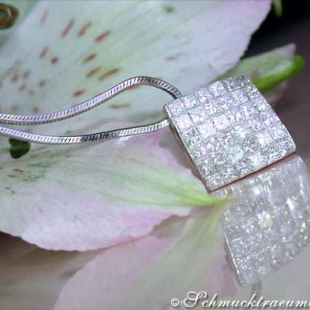 Timeless Princess Diamond Pendant