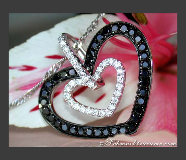 Pretty Black & White Diamond Heart Pendant Pretty Black & White Diamond Heart Pendant