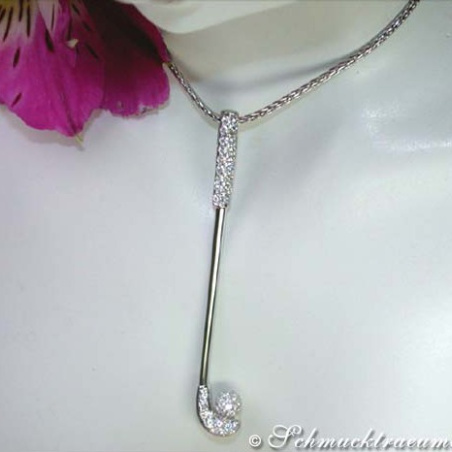Beautiful Golf Club Diamond Pendant in White gold 18k