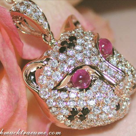 Fabulous Diamond Panther Pendant incl. Chain