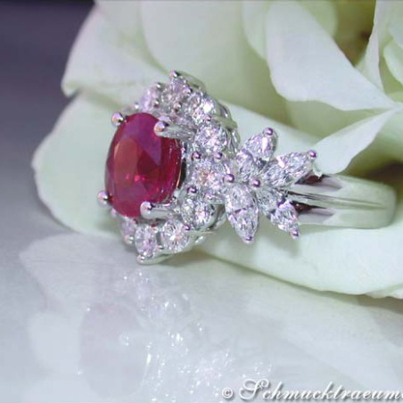 Magnificent Burmese Ruby Diamond Ring