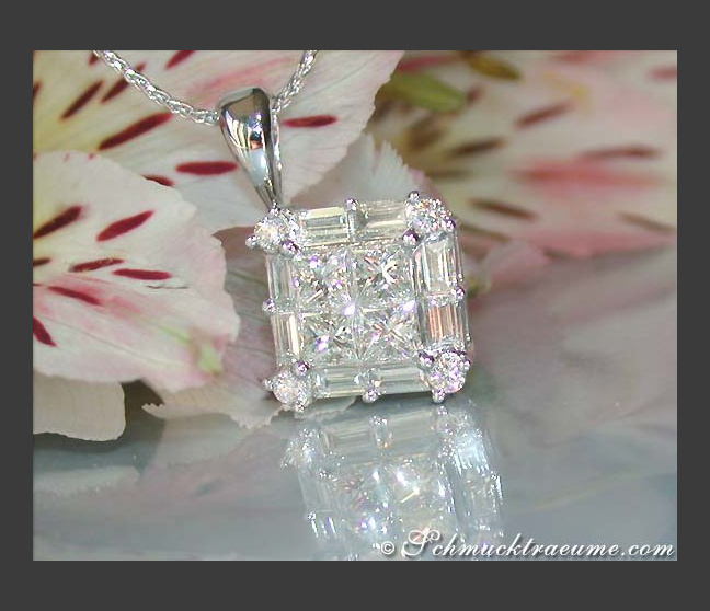 Elegant Diamond Square Pendant (Three Diamond Cuts)