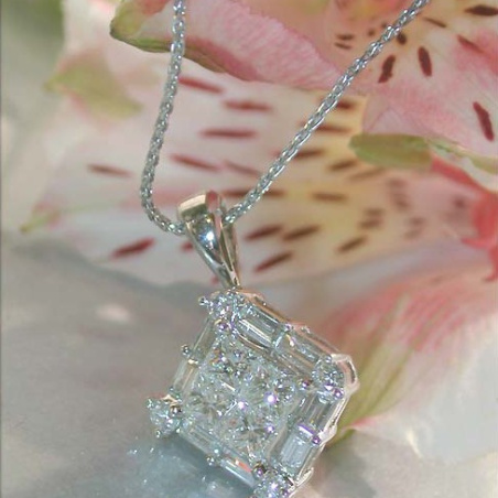 Elegant Diamond Square Pendant (Three Diamond Cuts)