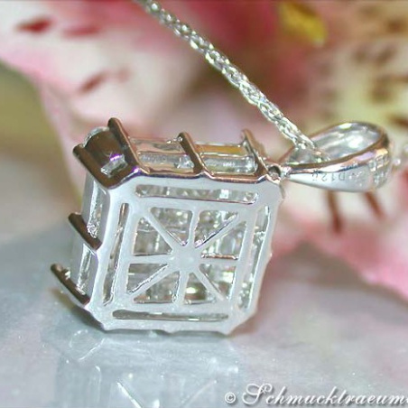 Elegant Diamond Square Pendant (Three Diamond Cuts)