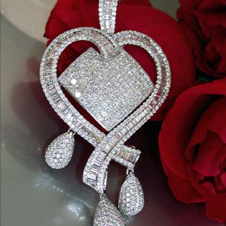 High-end Diamond Heart Pendant (9,79 ct.)