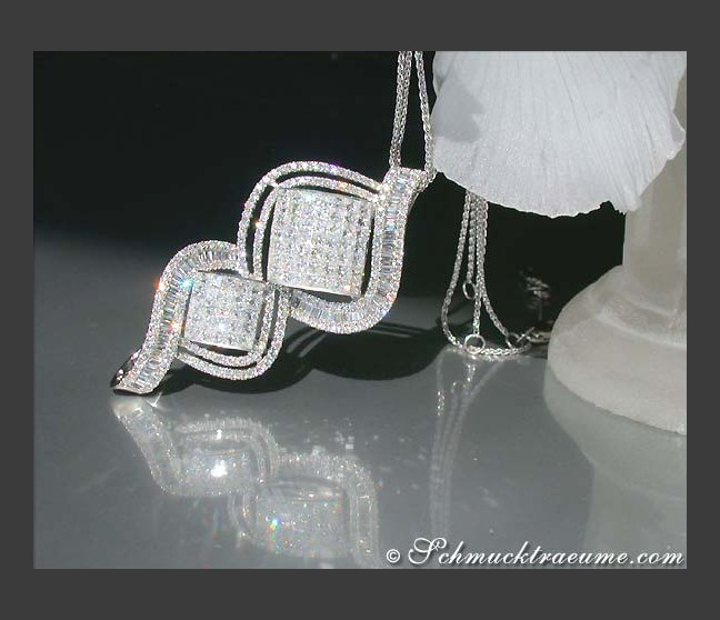 Magnificent Diamond Pendant (Princess, Baguette & Brilliant Cut)