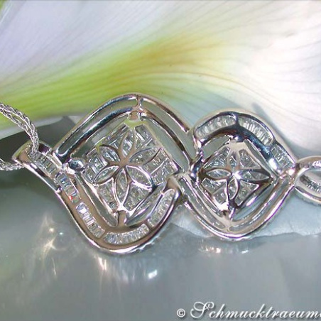 Magnificent Diamond Pendant (Princess, Baguette & Brilliant Cut)