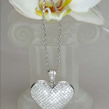 Glorious Princess Diamond Heart Pendant