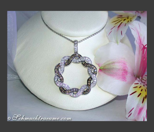 Extravagant Brown & White Diamond Pendant Extravagant Brown & White Diamond Pendant