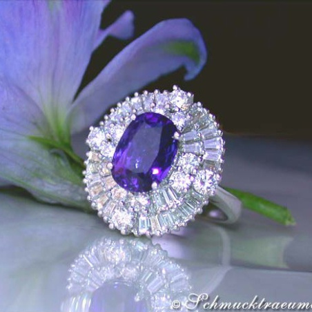 Superb Ceylon Sapphire Diamond Ring